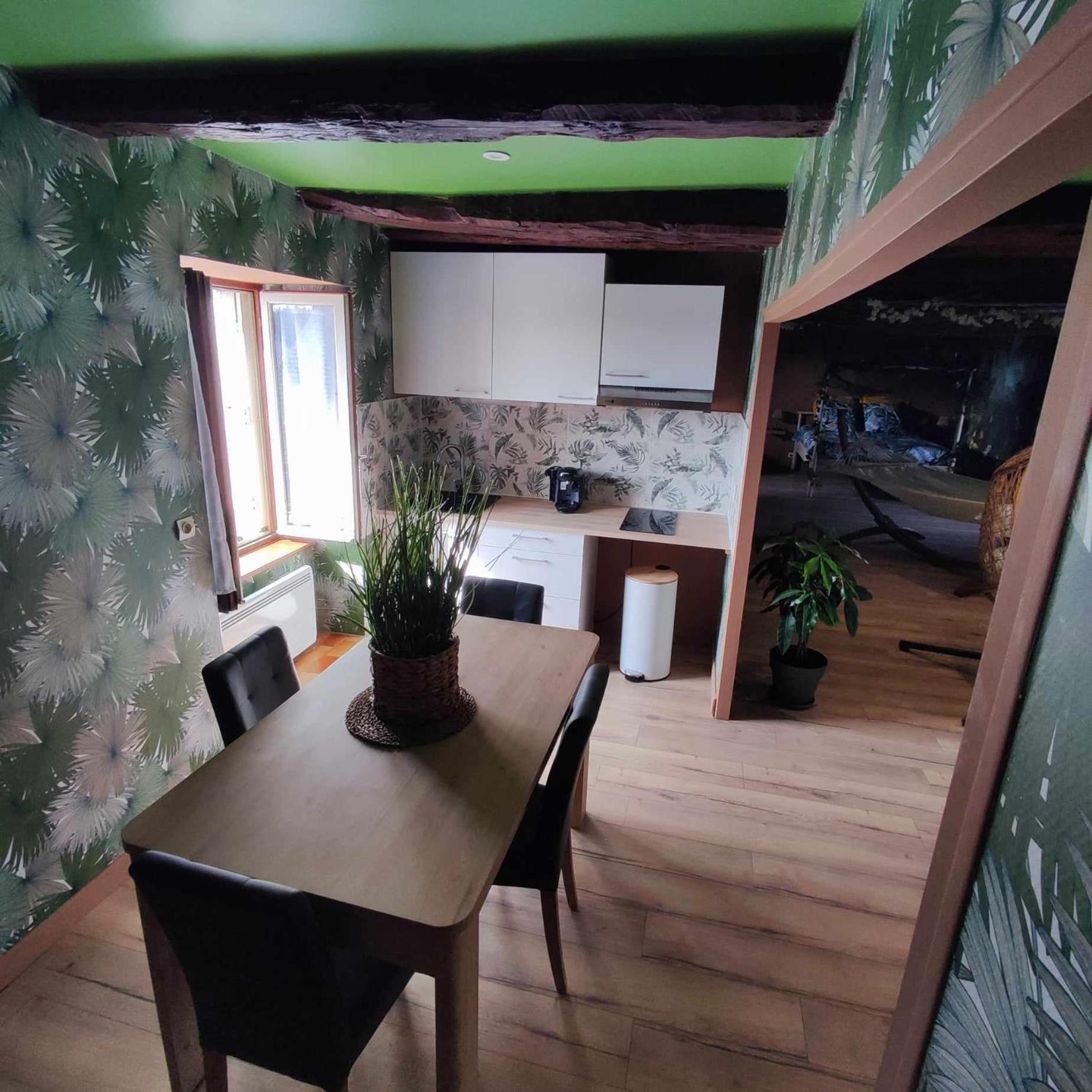 L'Evasion Jungle Apartment Saint-Pierre-de-Plesguen Exterior foto