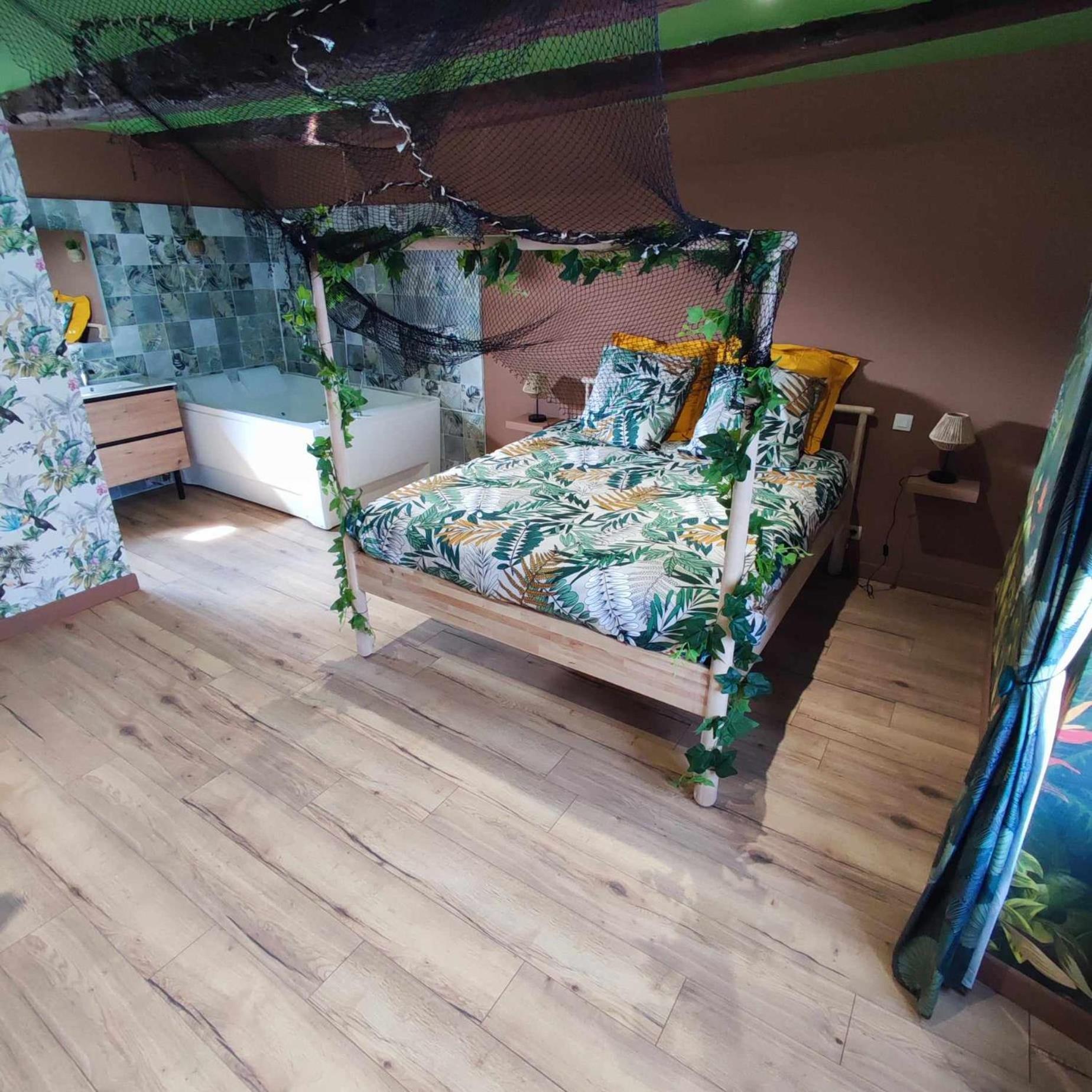 L'Evasion Jungle Apartment Saint-Pierre-de-Plesguen Exterior foto
