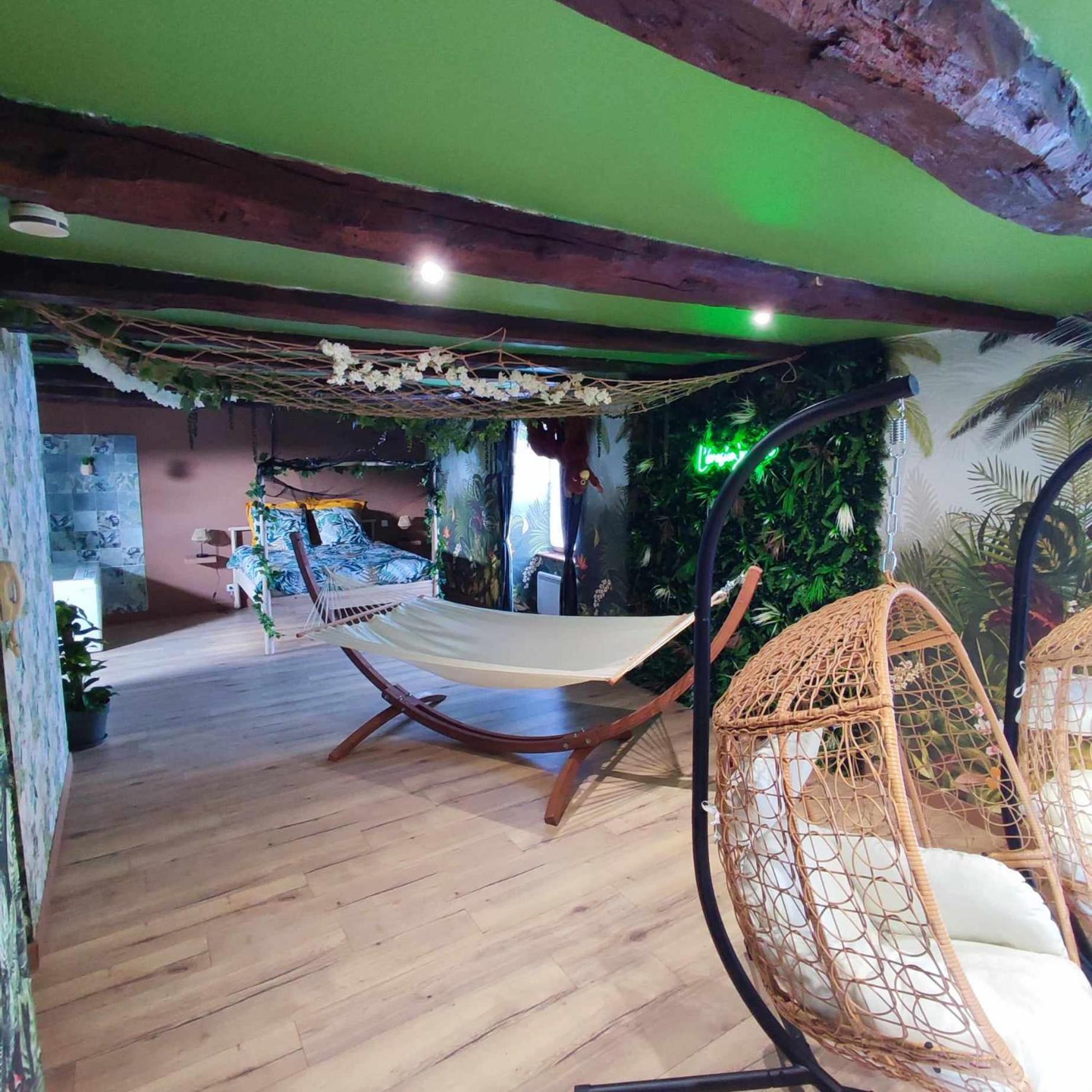 L'Evasion Jungle Apartment Saint-Pierre-de-Plesguen Exterior foto