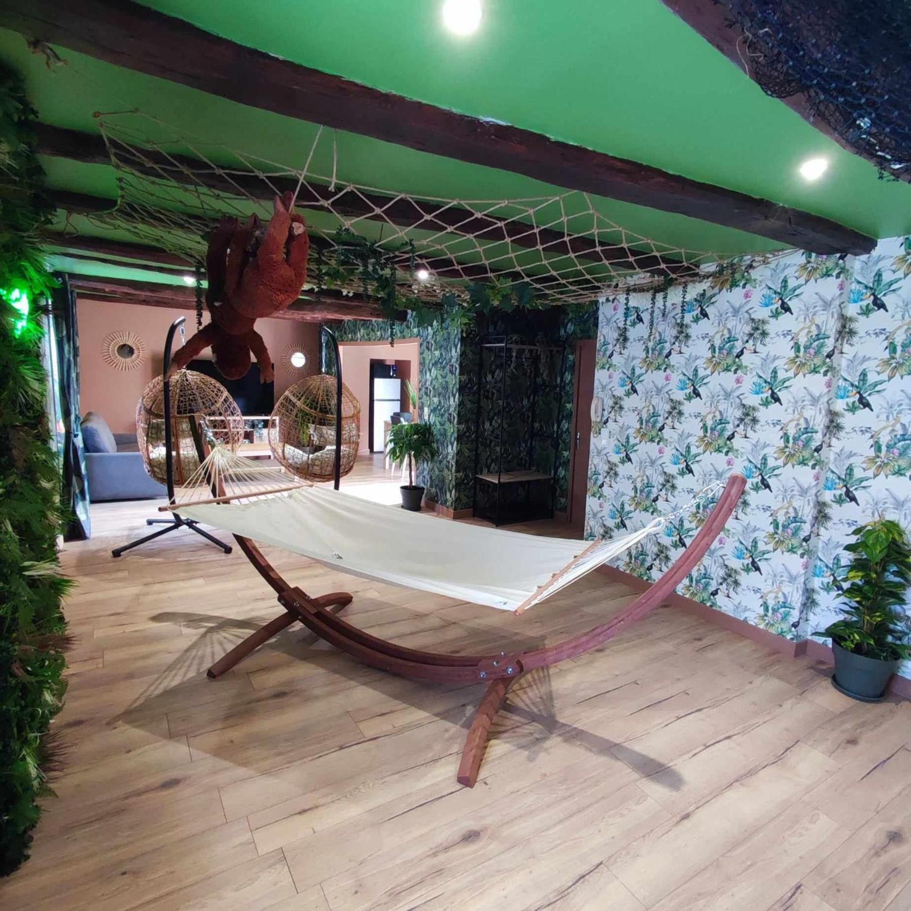 L'Evasion Jungle Apartment Saint-Pierre-de-Plesguen Exterior foto
